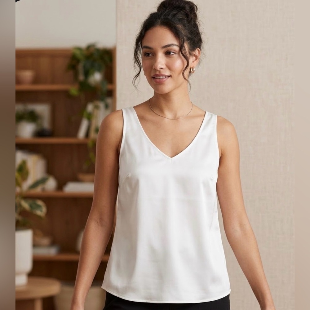 a new day White Tank Blouse Size M Short Sleeve Casual Lightweight